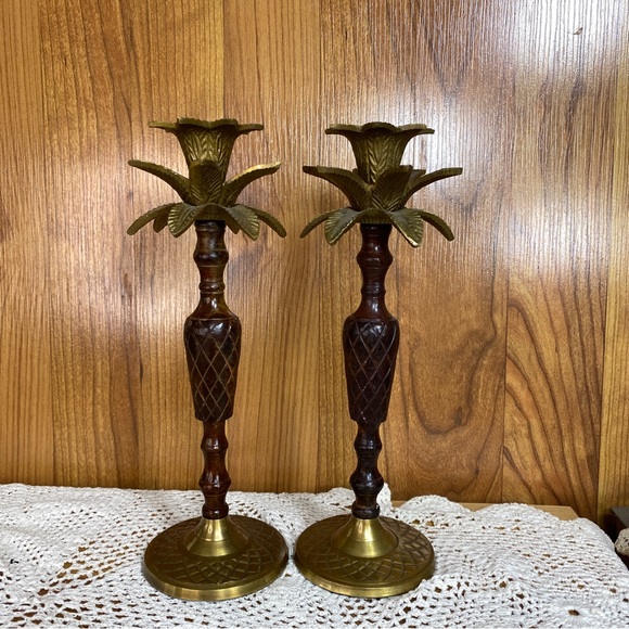 Elegant Brass and Dark Brown Wood Candle Holders - Picture 4 of 8